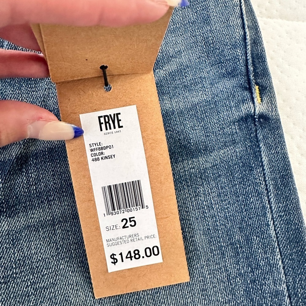 FRYE NWT Sienna Cropped Skinny Jeans Size 25 - Picture 3 of 7